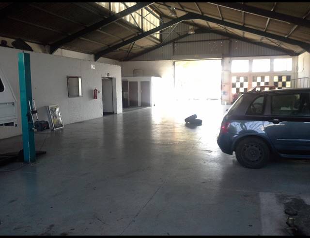 414M² FACTORY TO LET IN WETTON
